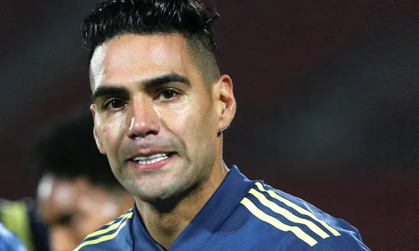 En Galatasaray estarían haciendo un ajuste económico y el colombiano es el más señalado ya que devenga el salario más alto del club.