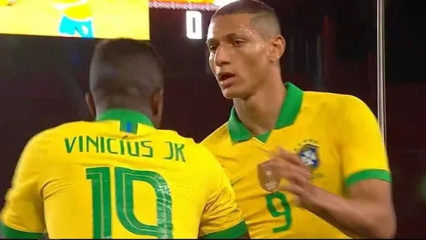 En su paso por Río de Janeiro, el timonel colombiano compartió con una de las figuras mundiales de la actualidad.