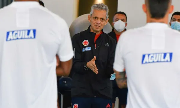 En vista de que Reinaldo Rueda no consigue a un "10" en Colombia le tocará traerlo de otro país.