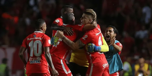 Este futbolista destacado sueña con volver a jugar con la camiseta del América de Cali.