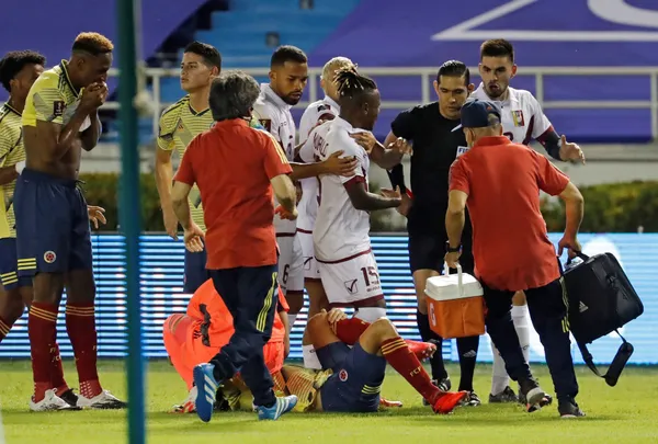 Este jugador colombiano no ha tenido un buen momento después de su dolorosa lesión en Eliminatorias.