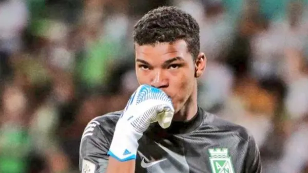 Expulsión de Marquínez marca el partido: Nacional sufre pero gana. Foto: Instagram