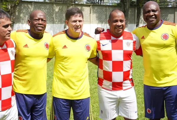 Faustino Asprilla envió un mensaje por la grave situación que vive Freddy Rincón.