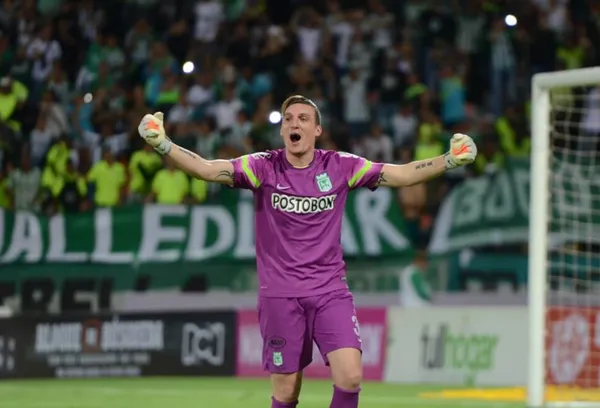 Franco Armani es uno de los jugadores que los hinchas desean que regrese a Atlético Nacional y aunque luce lejano podrían haber posibilidades.