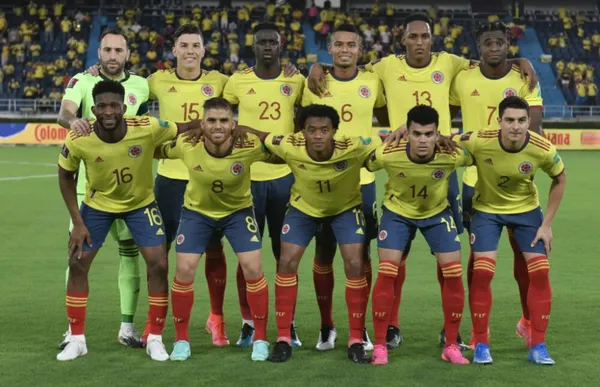 Hay 5 futbolistas colombianos que no merecen ser titulares y Reinaldo Rueda insiste en colocarlos desde el inicio.