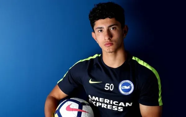 Hay un colombiano que con doble nacionalidad que se espera regrese pronto a la Selección Colombia; para que se vean caras nuevas que aporten más.