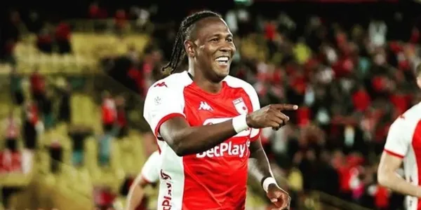 Hugo Rodallega mandó un sablazo desde Santa Fe.