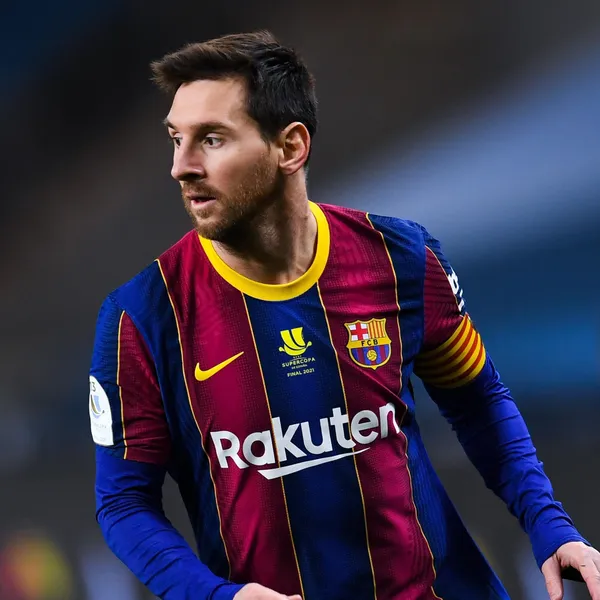 James Rodríguez podría pegar un salto inesperado en su carrera gracias a Lionel Messi.