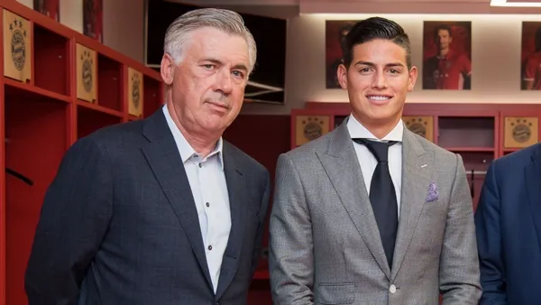 James Rodríguez pone todo su esfuerzo, se pone el equipo al hombro y pese a ello Carlo Ancelotti le da un golpe bajo