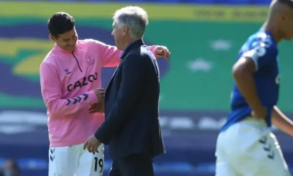 James Rodríguez sigue haciendo noticia en Inglaterra y mira porque lo quieren aunque tenga sequía goleadora