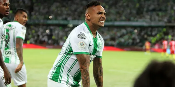 Jarlan Barrera evidenció su enojo tras ser reemplazado por Alexandre Guimarães en la victoria de Nacional ante Once Caldas.