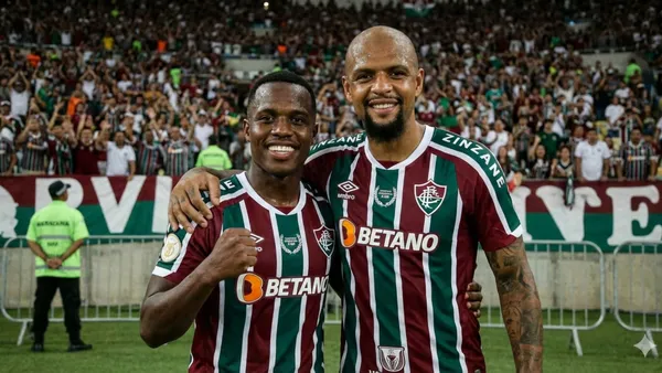 Jhon Arias y Felipe Melo cuando jugaban en Fluminense - Imagen creada con IA