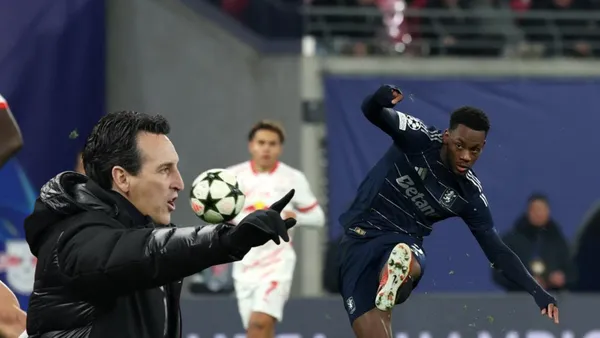 Jhon Jader Durán y Unai Emery Foto: BBC y AFP