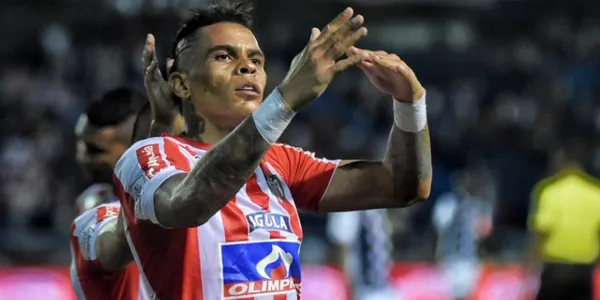 Jonatan Álvez fue de los peores fichajes que ha tenido Junior en este último tiempo pero en Barcelona de Ecuador y mira lo que le depara el futuro al delantero.