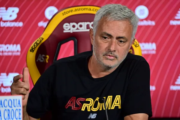 José Mourinho tiene en la mira a un jugador colombiano para el próximo mercado de pases.