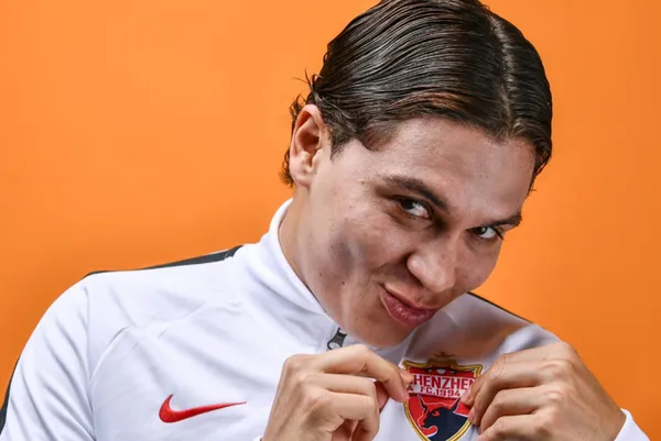 Juan Fernando Quintero desea salir de China, pero si en Argentina no lo ayudan está viendo una opción en Brasil.