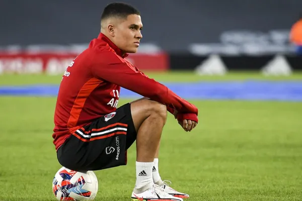 Juan Fernando Quintero dio luces de cuándo podría ser la fecha de su retiro del fútbol.