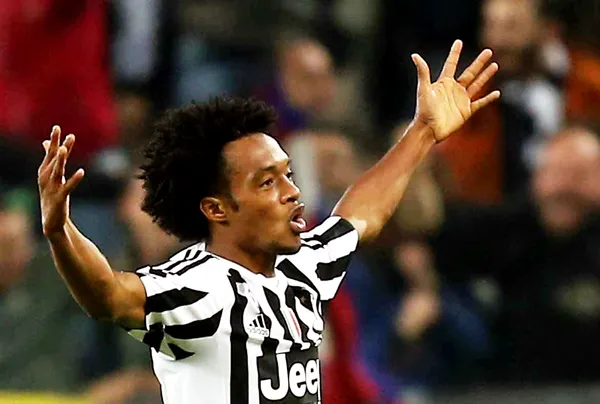 Juan Guillermo Cuadrado fue elegido como parte del once ideal de la Serie A de Italia; por la campaña 2021-2022 y hay pistas sobre su futuro en la Juventus.