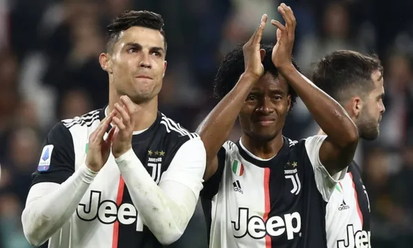 Juan Guillermo Cuadrado la rompió en la UEFA Champions League, jugó en la posición de Cristiano Ronaldo y esto dicen sobre banquear al astro portugués