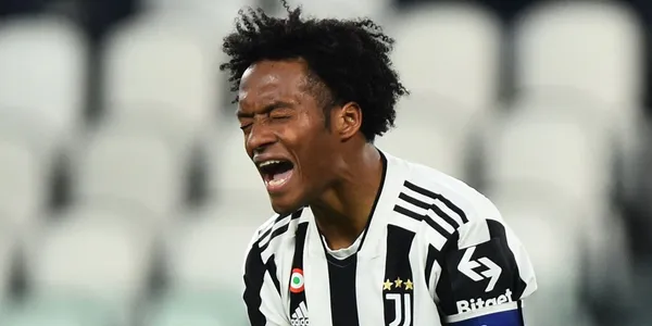 Juan Guillermo Cuadrado recibe muy malas noticias en la Juventus de Italia.