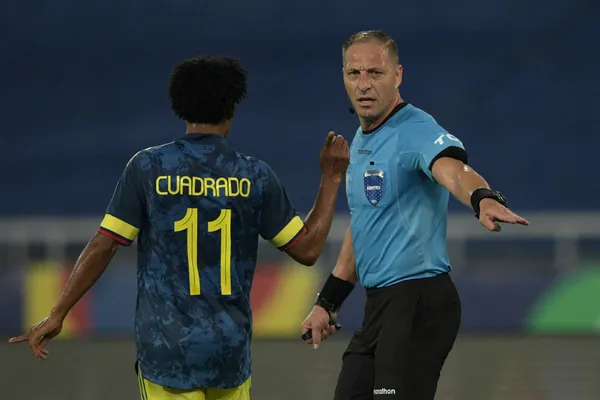 Juan Guillermo Cuadrado se refirió a la jugada polémica del partido.