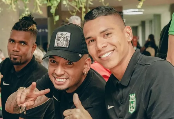 Kevin Mier brilla en Atlético Nacional y los hinchas le ponen un curioso apodo a Jarlan Barrera que causó gracia.