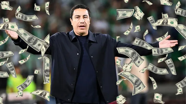 "La Brecha Salarial en el Fútbol Latinoamericano: El Caso de Efraín Juárez"