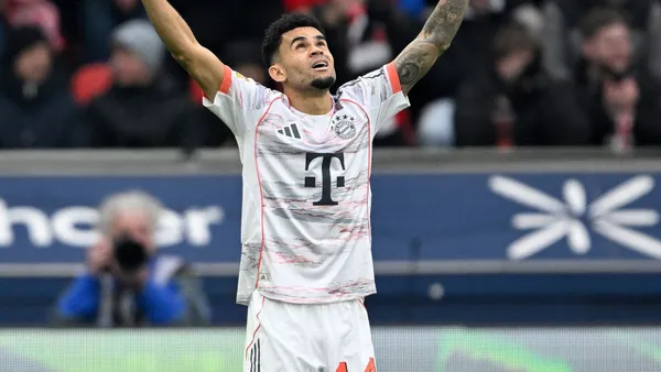 La decisión que tomarían desde el Bayern Múnich con la expulsión de Luis Díaz - X @FCBayern