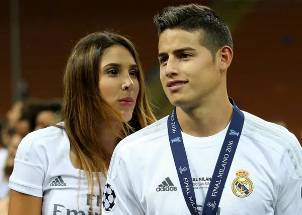 La ex primera dama del “10” de la Selección Colombia se ha visto muy activa en las redes sociales con mensajes un tanto particulares y fotos impresionantes.