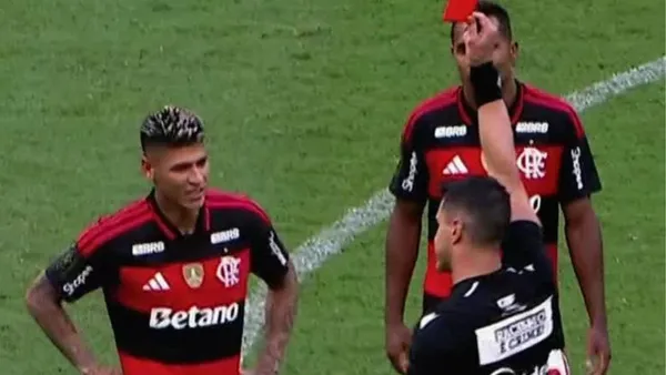 La insólita expulsión de Carrascal en la supercopa de Brasil