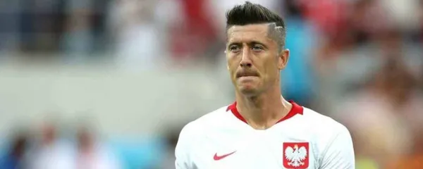 La selección polaca se niega a enfrentar al país con más territorio en el mundo luego de que este invadiera Ucrania.