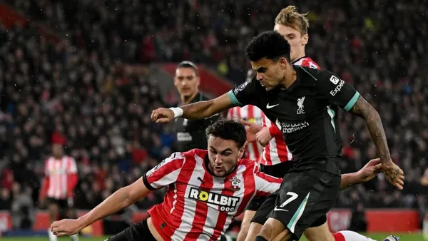 La sombra de la discordia: Salah y Díaz, ¿un conflicto que amenaza al Liverpool?. Foto: Instagram