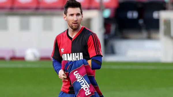 Lionel Messi le hizo un homenaje a la altura de Diego Maradona y no escatimó en gastos. Mira lo que le costó mandarse a hacer la camiseta de Newell's Old Boys con el 10.
