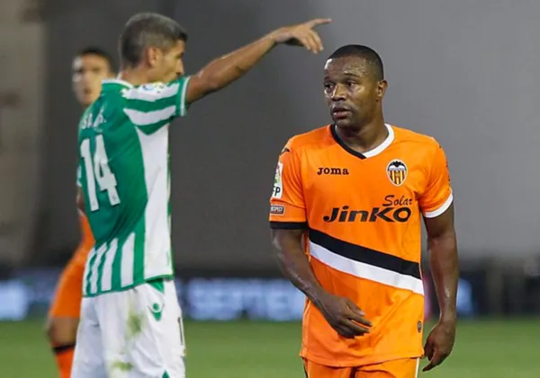 Lo normal es que los jugadores colombianos se vayan de Sudamérica hacia Europa, pero en este caso el orden es inverso.