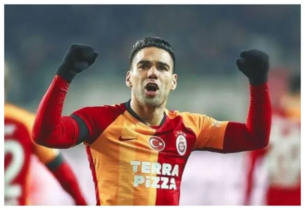 Los dos clubes que se pelean por contratar a Radamel Falcao.