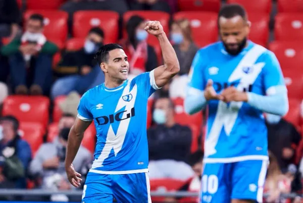 Los medios internacionales no salen del asombro por el récord goleador del colombiano en La Liga de España.