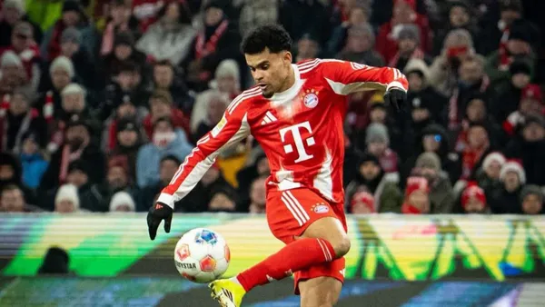 Luis Díaz 300 partidos en el viejo continente