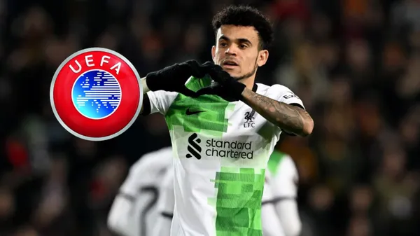 Luis Díaz con la camiseta de Liverpool de Inglaterra. FOTO: Revista Semana