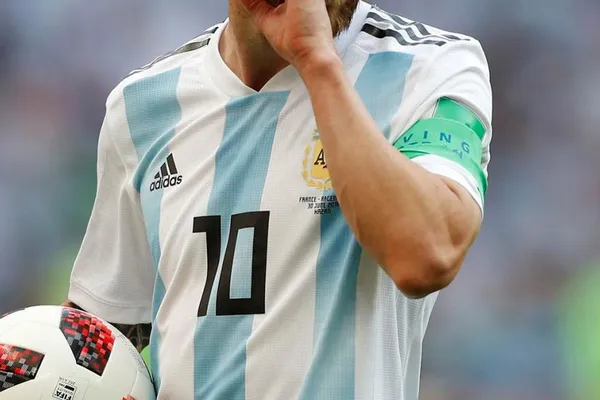 Luis Díaz continuando dando de qué hablar alrededor del mundo, su debut dejo muy buen sabor de boca entre los fanáticos y entendidos del mundo del futbol.