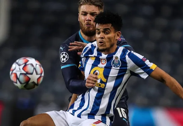 Luis Díaz podría seguir en el FC Porto por una delicada razón y su salida del club tendría que estar en pausa y no es por el tema del Coronavirus.
