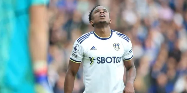 Luis Sinisterra no la pasa nada bien en el Leeds United de Inglaterra y recibió malas noticias.