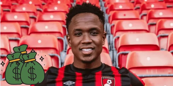 Luis Sinisterra se está tapando de dinero desde que se dio su llegada a la Premier League.