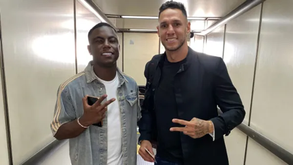 Marino Hinestroza viaja rumbo a Brasil - Redes sociales