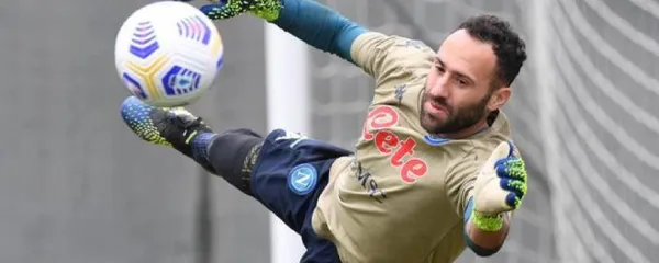 Medios italianos dan por hecho su salida del club napolitano.