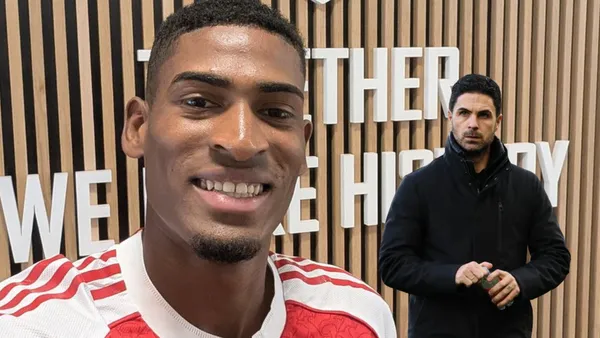 Mikel Arteta y el inepserado gesto en la presentación de Cristian Mosquera en Arsenal Foto: Arsenal