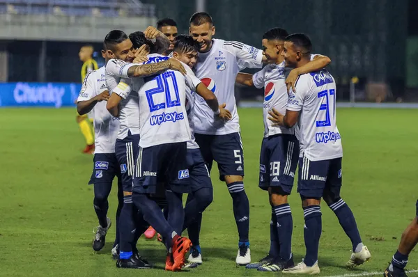 Millonarios anunció la llegada de Cristian Bonilla y la hinchada se hizo presente con esta terrible reacción.