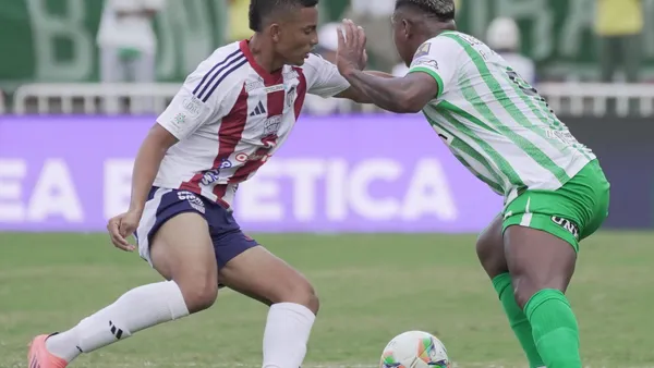 Nacional vs. Junior aplasado