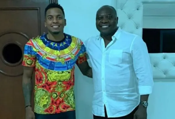 Pasada 24 hora es una incertidumbre la salud del futbolista, y quienes más lo sufren es su familia.