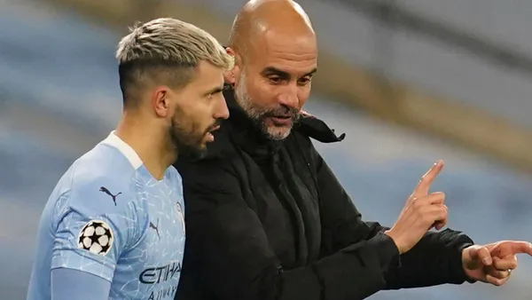 Pep Guardiola estaría considerando llevar a alguien porque Sergio Agüero solo pasa lesionado y este colombiano aparece en la lista