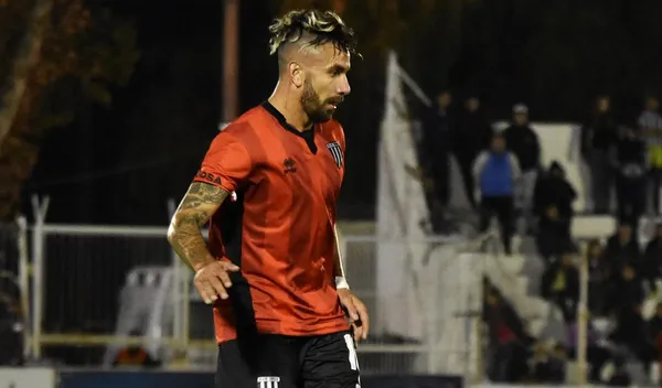 Prácticamente lo bajaron del avión. Patricio Cucchi tendía dirección para Argentina y mira por qué se cayó todo